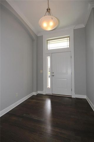 3323 NW 93rd Street, Kansas City, MO 64154