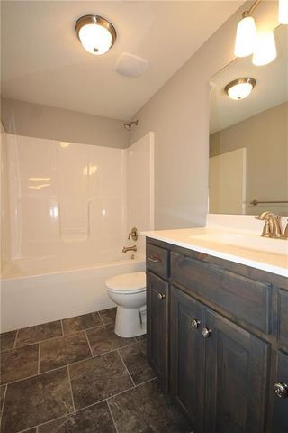 3323 NW 93rd Street, Kansas City, MO 64154
