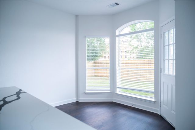 15603 Edgemere Ct Court, Sugar Land, TX 77498