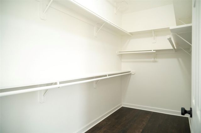 15603 Edgemere Ct Court, Sugar Land, TX 77498