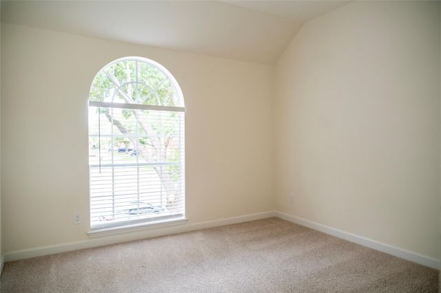 15603 Edgemere Ct Court, Sugar Land, TX 77498