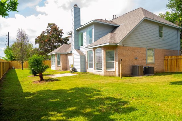 15603 Edgemere Ct Court, Sugar Land, TX 77498