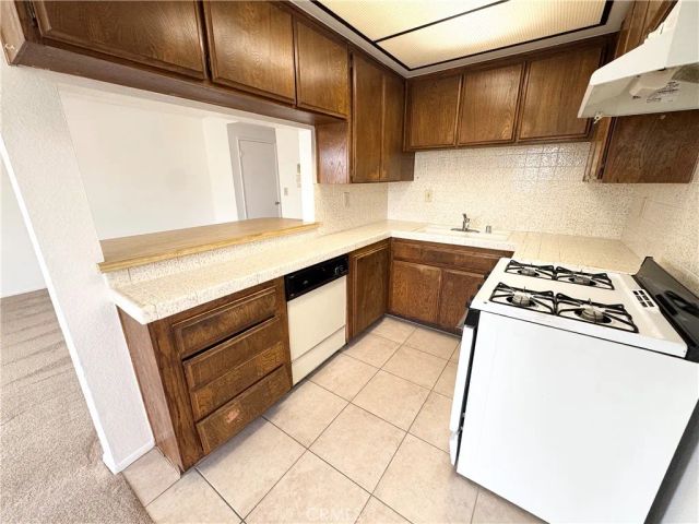 635 W 15th 13, San Pedro, CA 90731