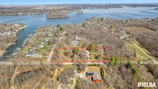 2551 E LAKE SHORE Drive, Springfield, IL 62712