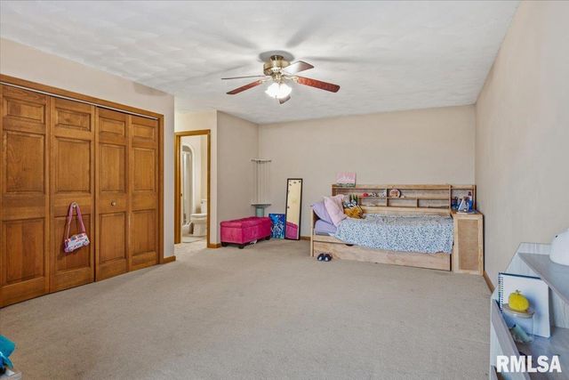 2551 E LAKE SHORE Drive, Springfield, IL 62712