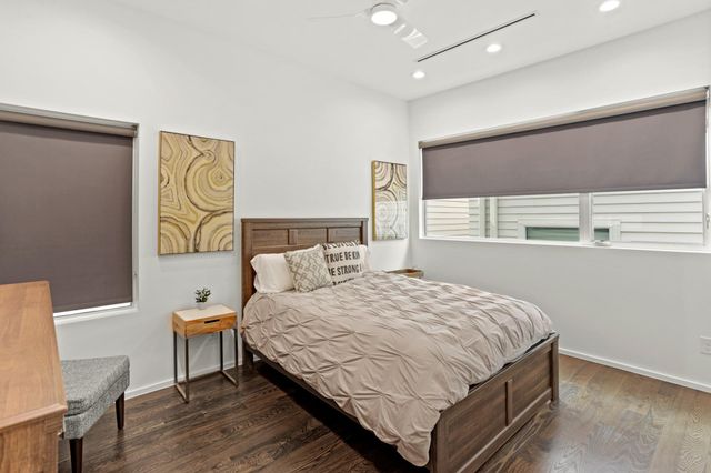 4302 Rose Street, Houston, TX 77007