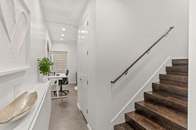 4302 Rose Street, Houston, TX 77007
