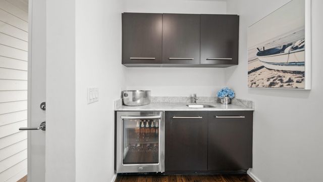4302 Rose Street, Houston, TX 77007