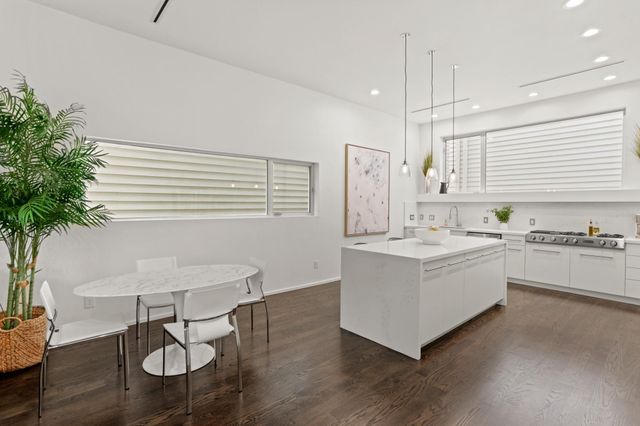 4302 Rose Street, Houston, TX 77007