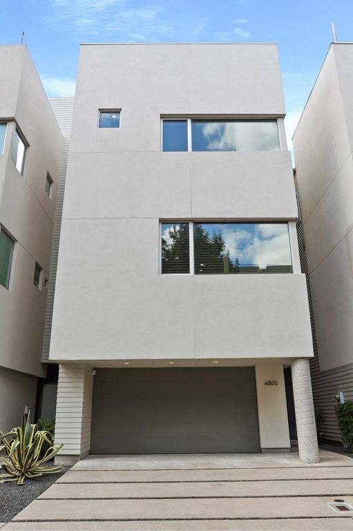 4302 Rose Street, Houston, TX 77007