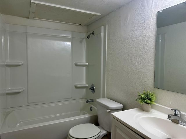 2101 16th Street, 2A, Lubbock, TX 79401