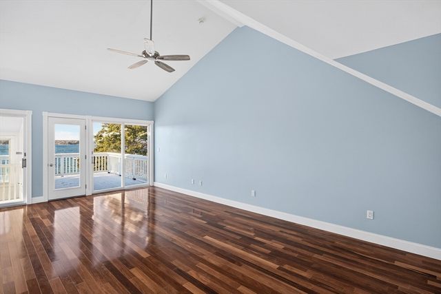 15 Seconsett Point Rd, Mashpee, MA 02649