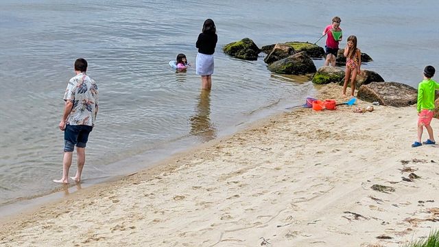 15 Seconsett Point Rd, Mashpee, MA 02649