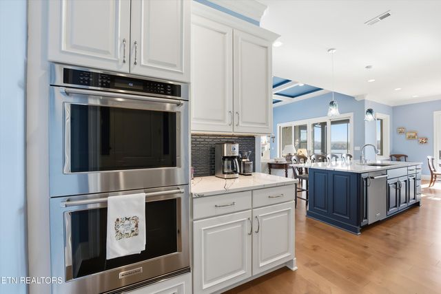 303 E Shore Drive, Rockwood, TN 37854