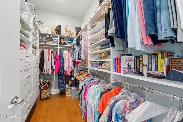 303 E Shore Drive, Rockwood, TN 37854