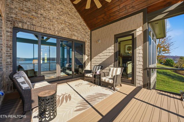 303 E Shore Drive, Rockwood, TN 37854