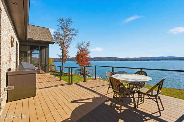 303 E Shore Drive, Rockwood, TN 37854