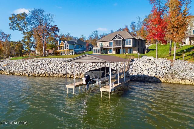 303 E Shore Drive, Rockwood, TN 37854