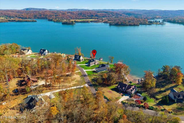 303 E Shore Drive, Rockwood, TN 37854