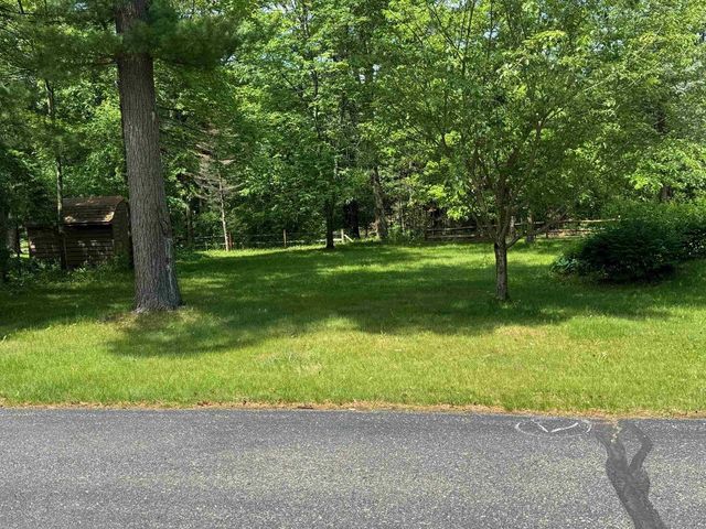 129 Lake Shore Drive, Wisconsin Dells, WI 53965