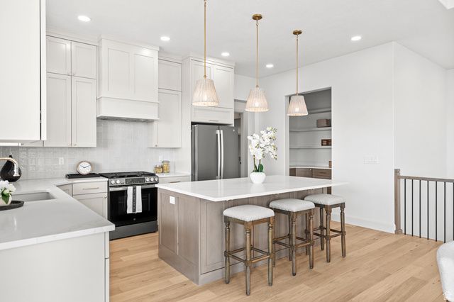 4529 N WINDSOR DR, Provo, UT 84604