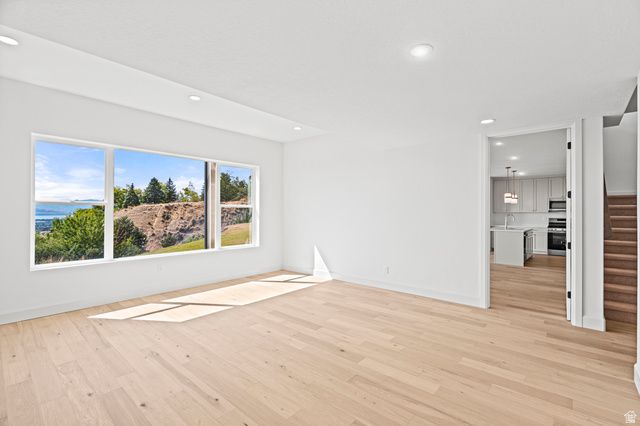 4529 N WINDSOR DR, Provo, UT 84604