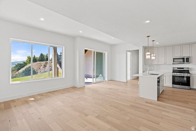 4529 N WINDSOR DR, Provo, UT 84604