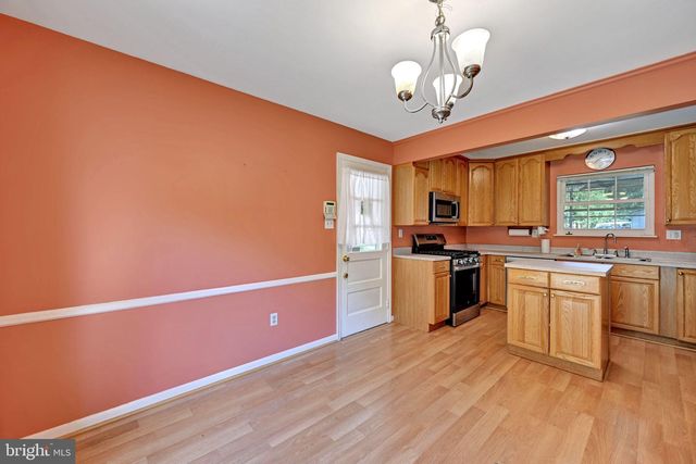 13401 QUEENS LN, Fort Washington, MD 20744