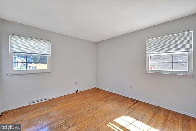13401 QUEENS LN, Fort Washington, MD 20744
