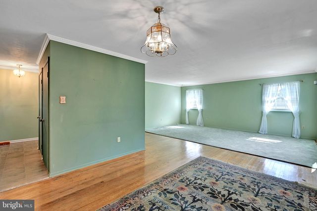 13401 QUEENS LN, Fort Washington, MD 20744
