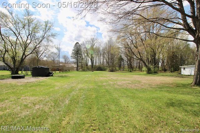 11047 Secor Road, Temperance, MI 48182