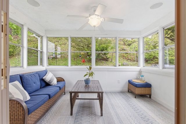 66 Phillips Cir, Waltham, MA 02452