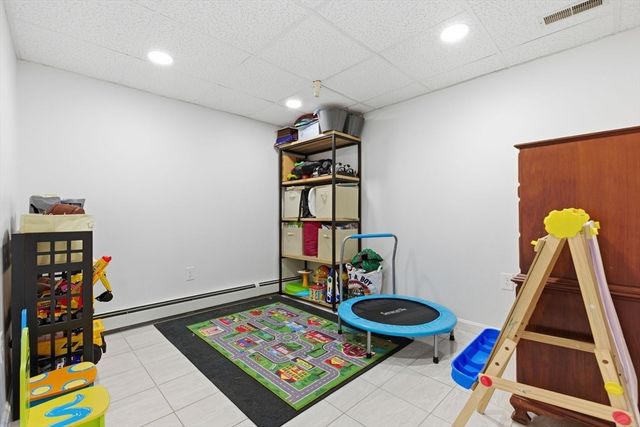 66 Phillips Cir, Waltham, MA 02452