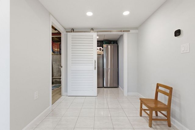 66 Phillips Cir, Waltham, MA 02452