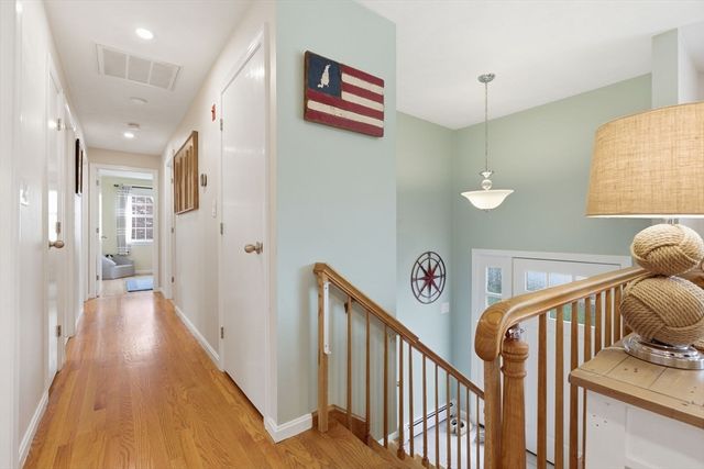 66 Phillips Cir, Waltham, MA 02452