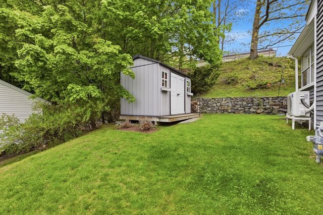 66 Phillips Cir, Waltham, MA 02452
