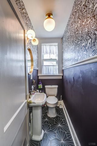 809 Byrd Street, Lynchburg, VA 24504