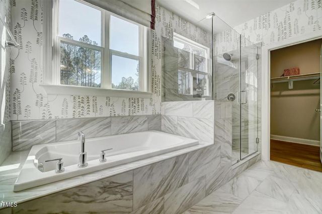 9513 Wood River Drive, Zebulon, NC 27597