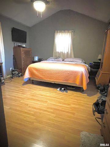 225 ARROWHEAD Drive, Goreville, IL 62939