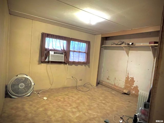 225 ARROWHEAD Drive, Goreville, IL 62939