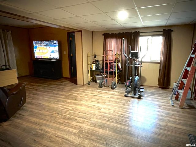 225 ARROWHEAD Drive, Goreville, IL 62939