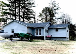 225 ARROWHEAD Drive, Goreville, IL 62939