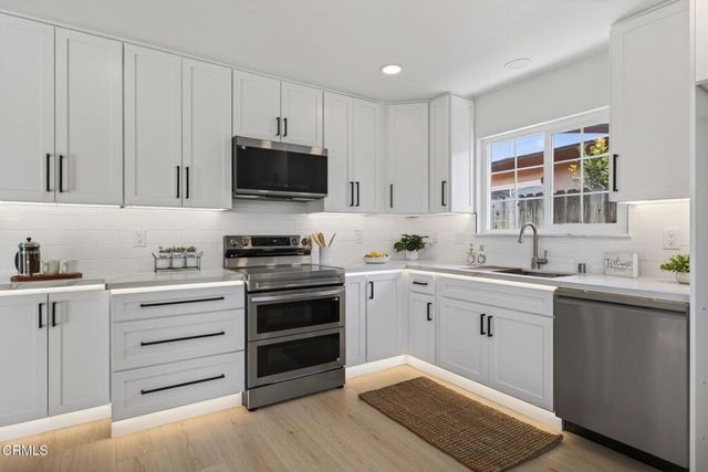 306 E Elfin Green, Port Hueneme, CA 93041