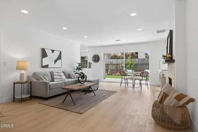 306 E Elfin Green, Port Hueneme, CA 93041