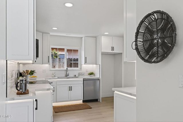 306 E Elfin Green, Port Hueneme, CA 93041