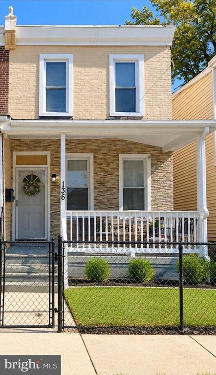 136 30TH ST, CAMDEN, NJ 08105 — exterior
