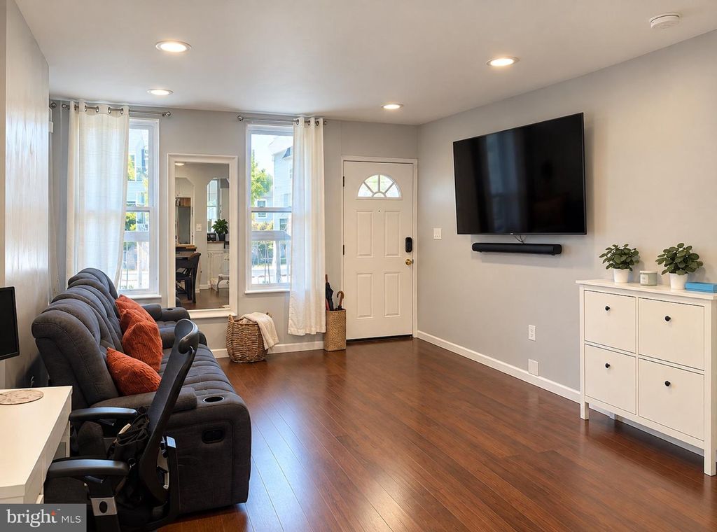 136 30TH ST, CAMDEN, NJ 08105 — photo 5