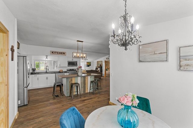 195 Hazel Drive, Headland, AL 36345
