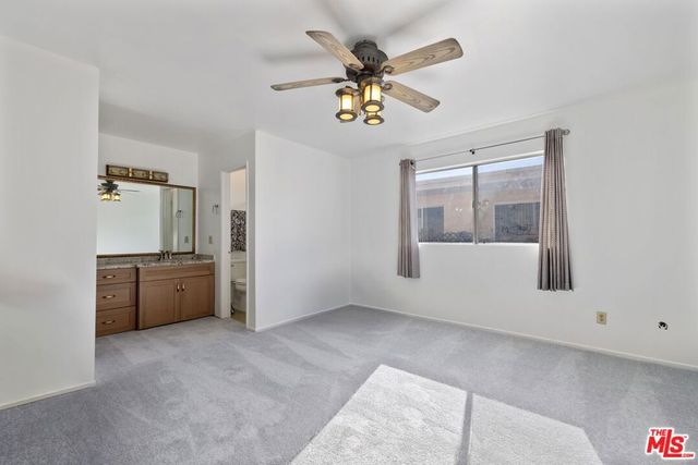 5461 Newcastle Avenue 6, Encino, CA 91316