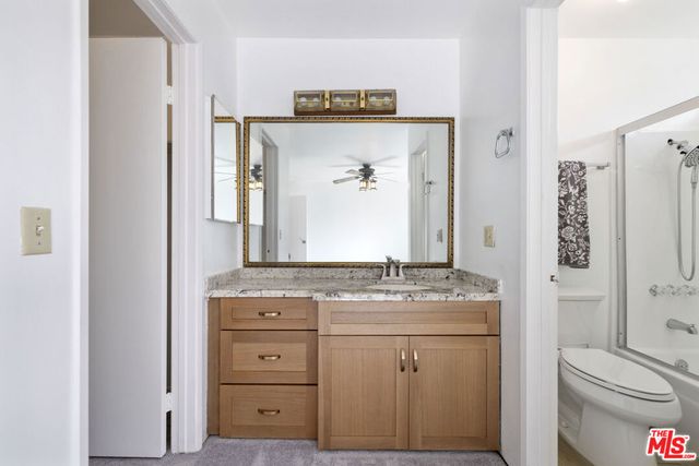 5461 Newcastle Avenue 6, Encino, CA 91316